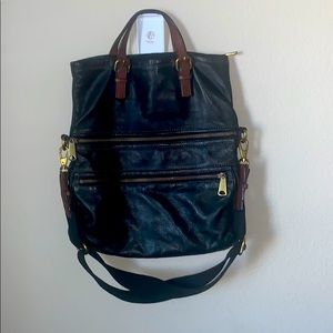 Black Fossil crossbody bag